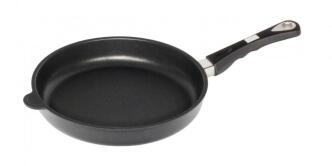 AMT Gastroguss Bratpfanne Aluguss Induktion mittelhoch mit Griff